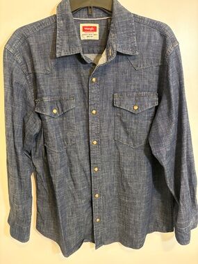 Wrangler Blue Denim-Style Long Sleeve Western Shirt